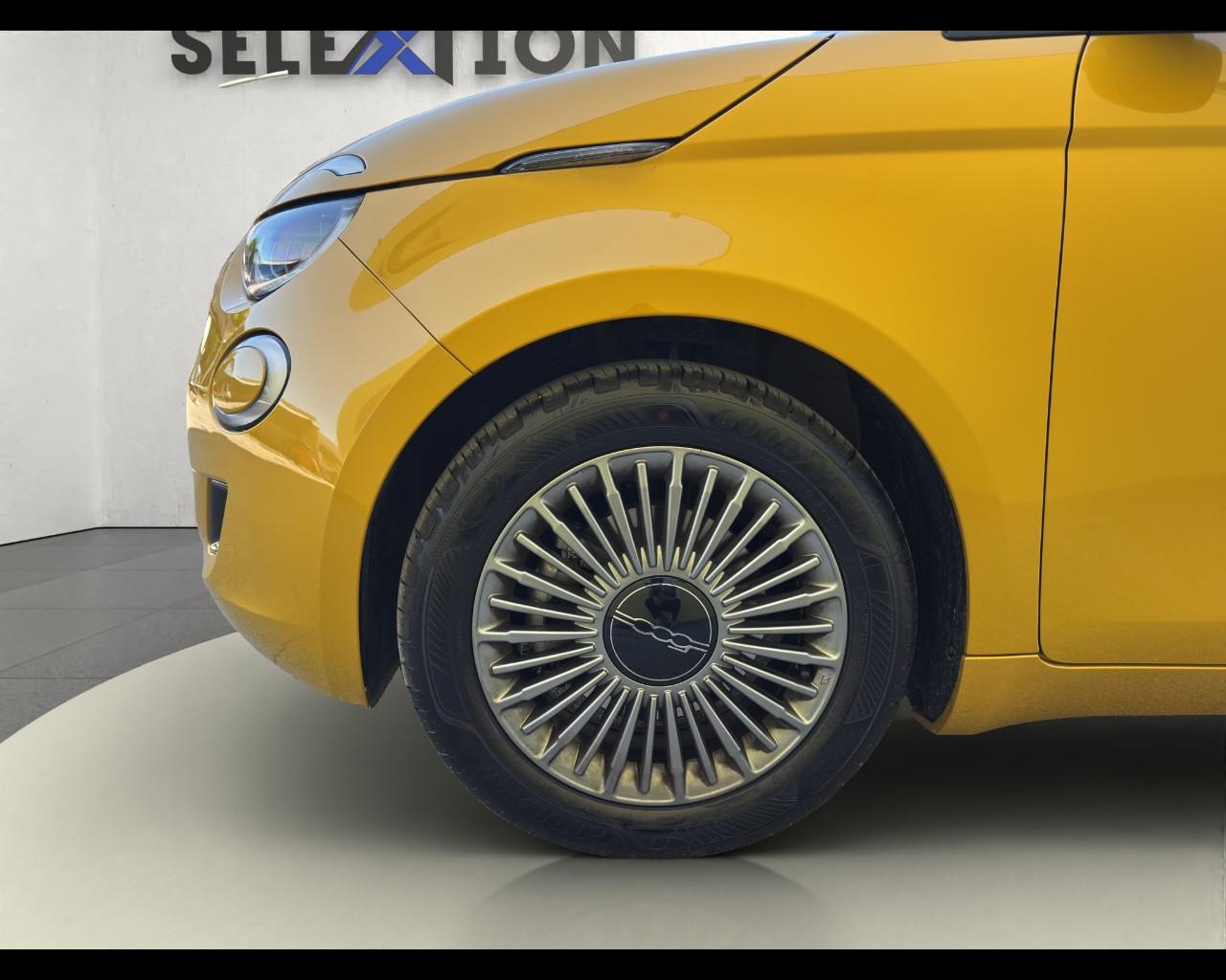 FIAT 500 (2020-->) - 500 Berlina Hybrid Torino