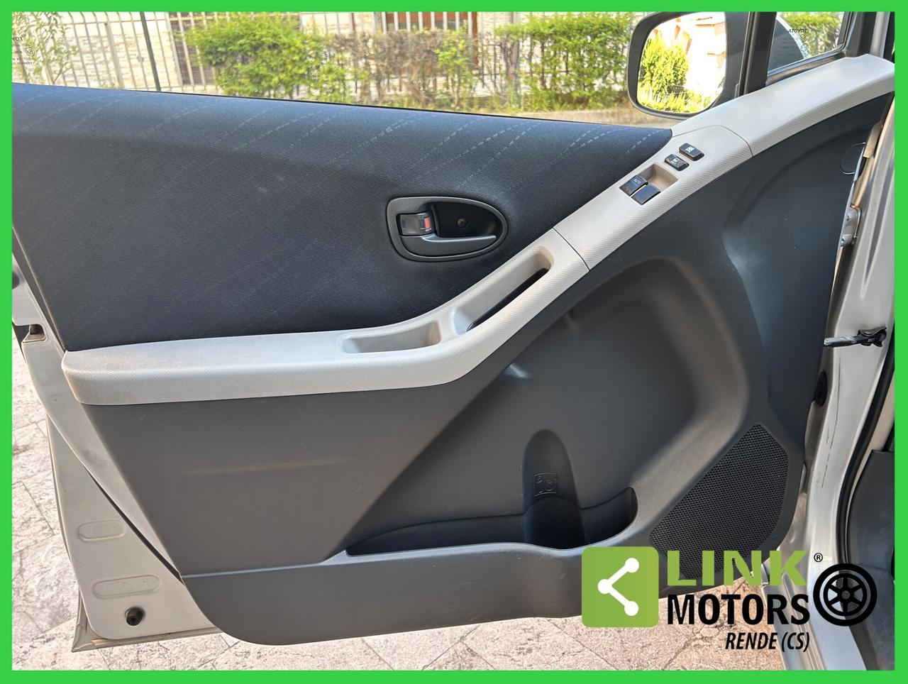Toyota Yaris 1.0 5 porte Sol 09/2008