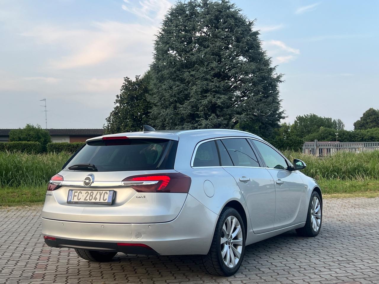 Opel Insignia 2.0 CDTI 140CV Ecopower 104gr. Sports Tourer Cosmo Business