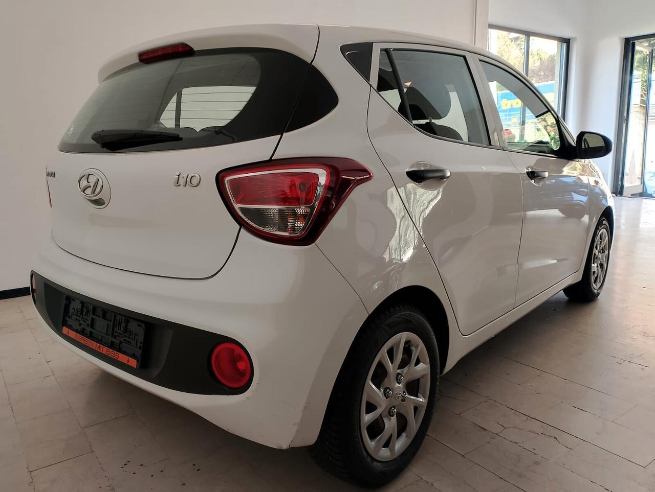 Hyundai i10 1.0 MPI OK NEOPATENTATI OFFERTA