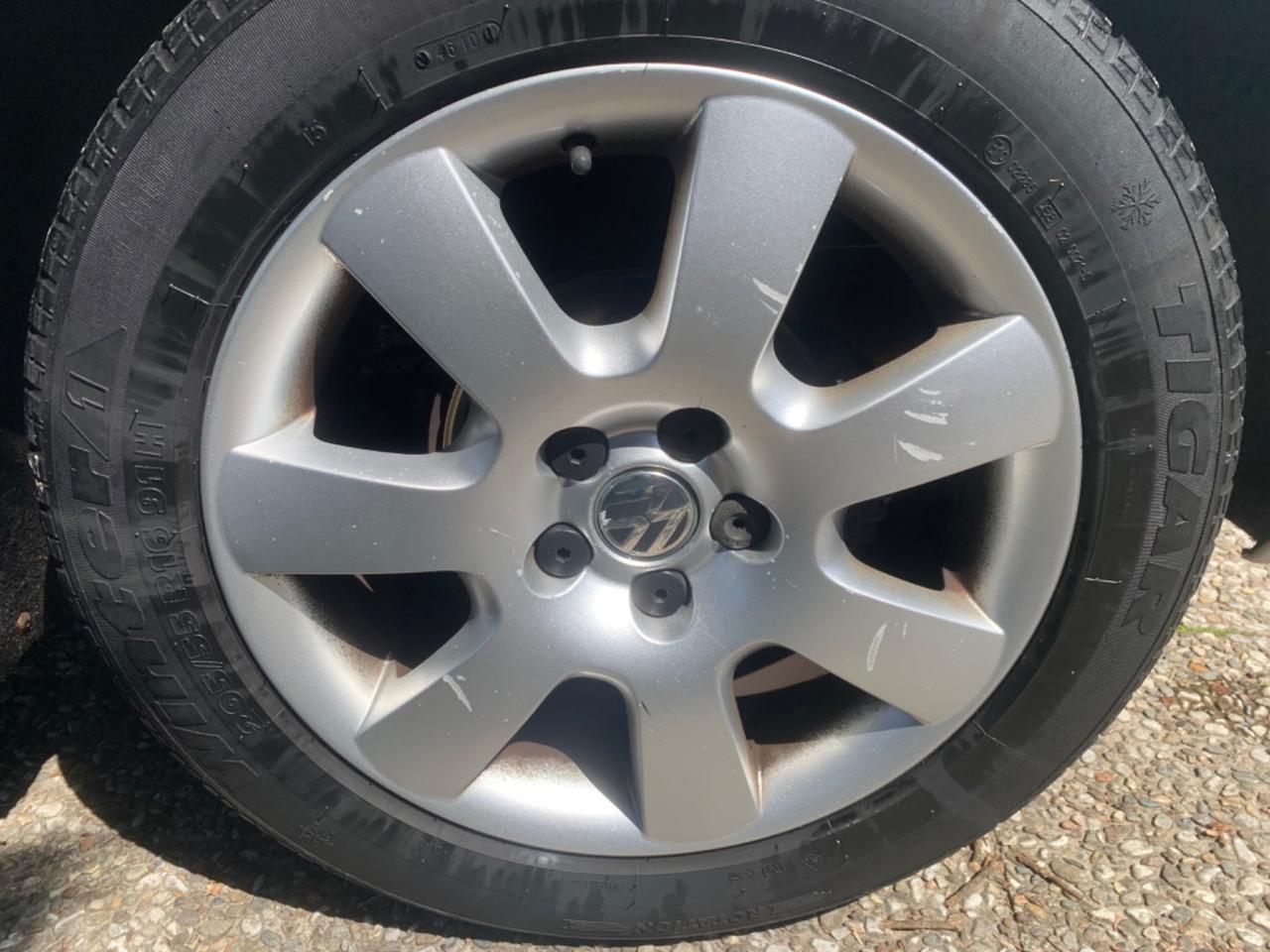Volkswagen New Beetle 1.6 NEOPATENTATI