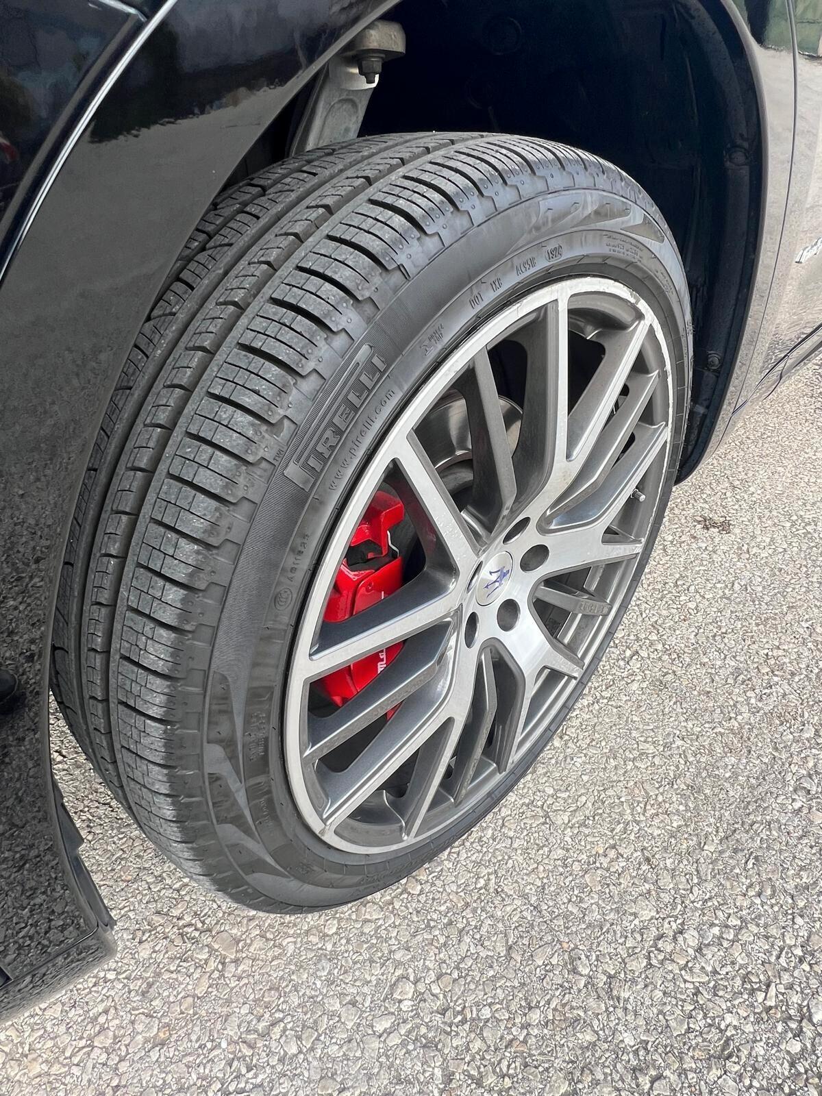 Maserati Levante LevanteTDI*PANO*360°*TaPanorama !!Finanzio Fini a 180 Mesi Ant 0 rata 200 mese!!