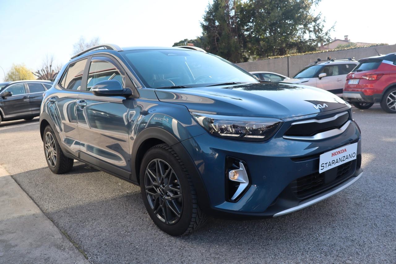Kia Stonic 1.0 T-GDi 100 CV MHEV MT Black Edition