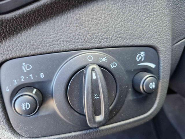 FORD Kuga 2.0 TDCI 120 CV S&S 2WD Powershift Business