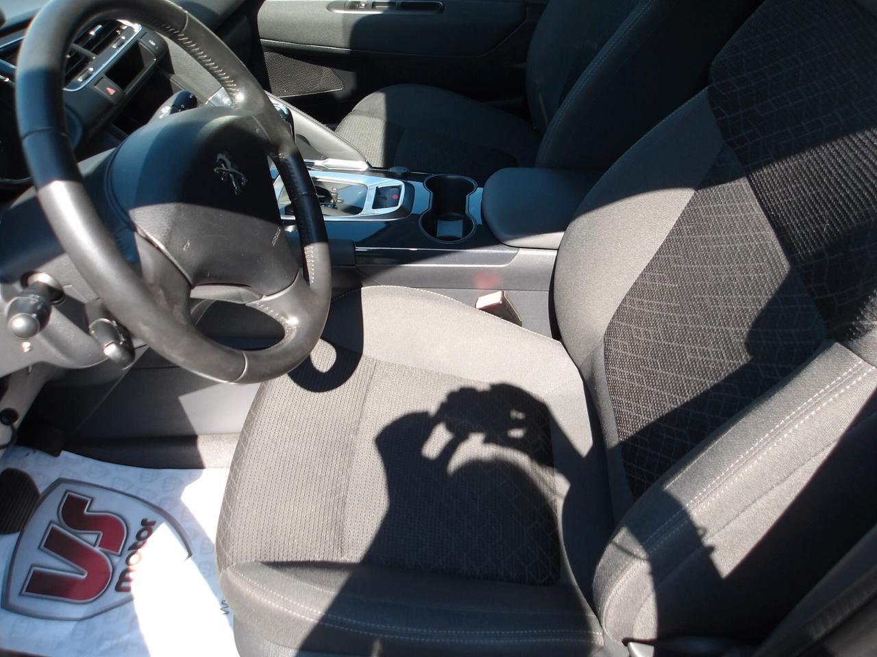 PEUGEOT 3008 1.6 DIESEL-AUTO-GARANZIA FULL