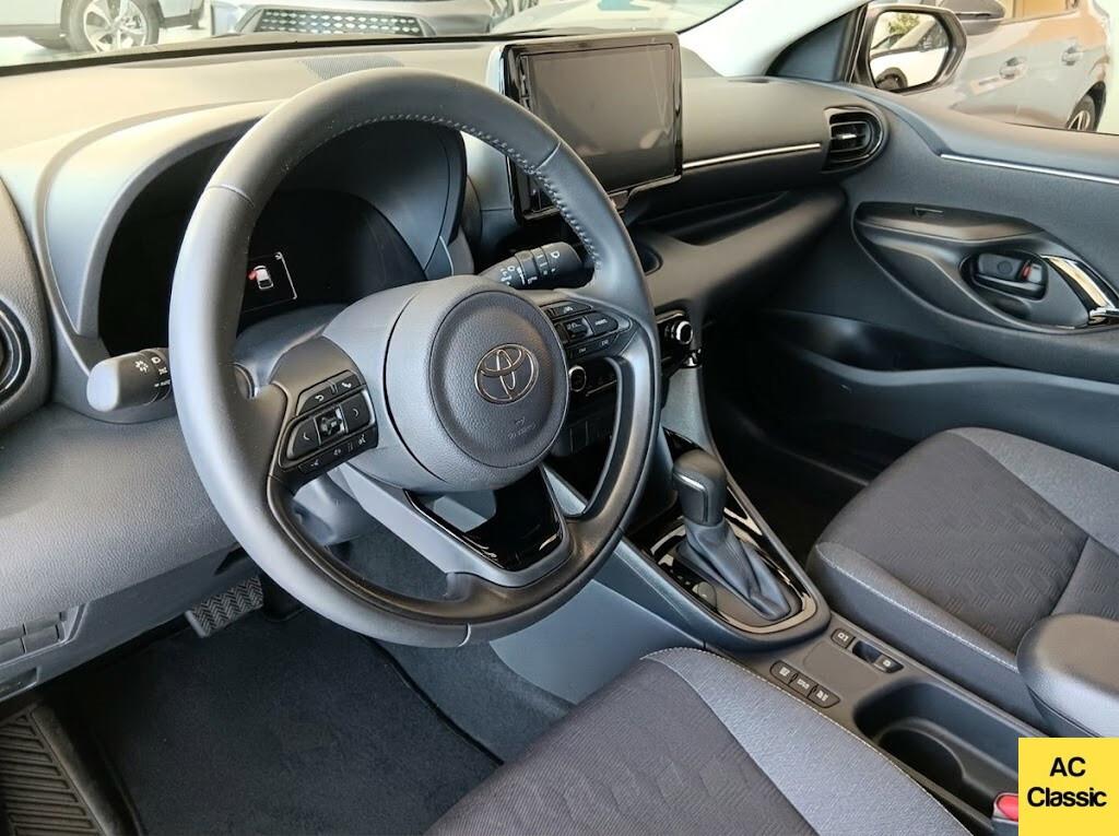 Toyota Yaris Trend 1.5 Hybrid (92 cv) Km 0