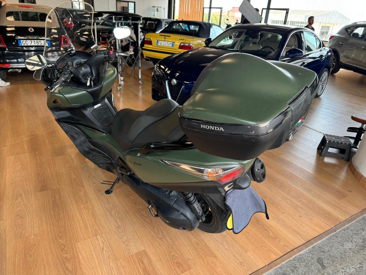 Honda Silver Wing 400