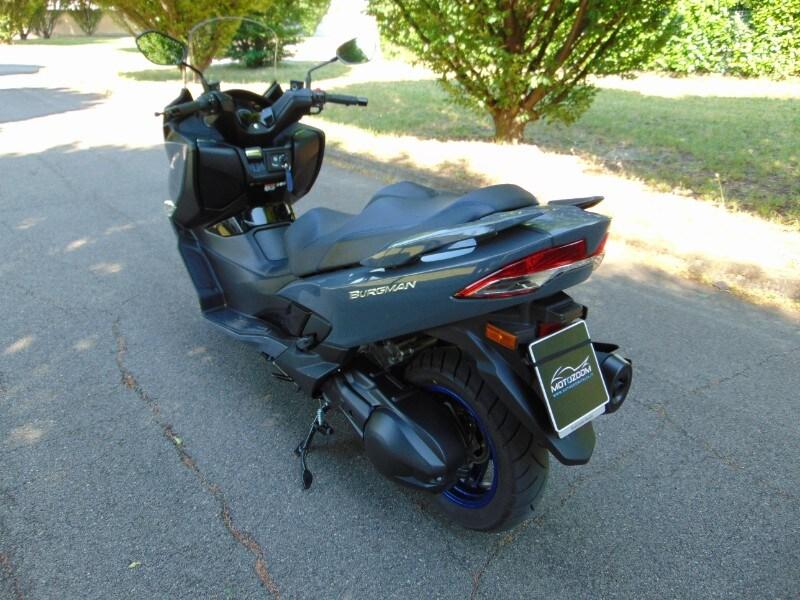 Suzuki Burgman 400 ABS