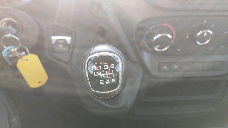 Iveco Daily Daily 33S14HV 2.3 HPT PM-SL-TM Furgone