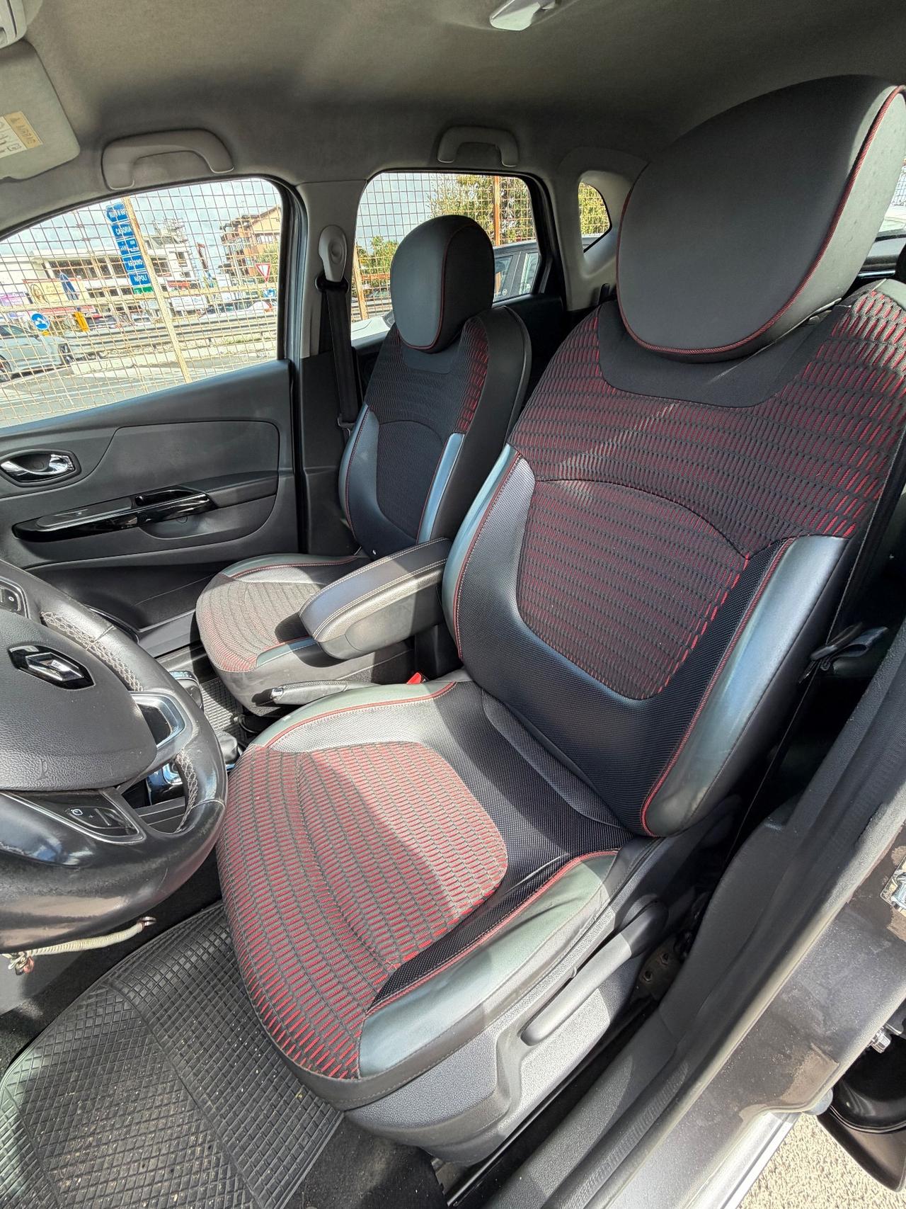 Renault Captur dCi 8V 90 CV EDC Start&Stop Energy Hypnotic