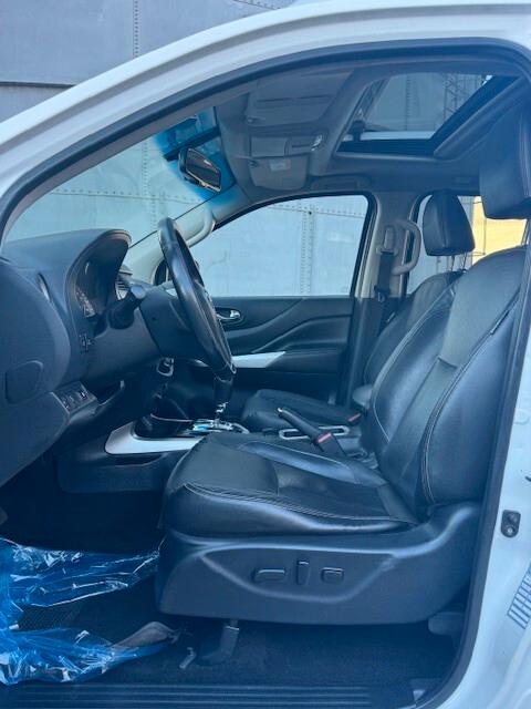 Nissan Navara 2.3 dCi 190 CV 4WD Double Cab
