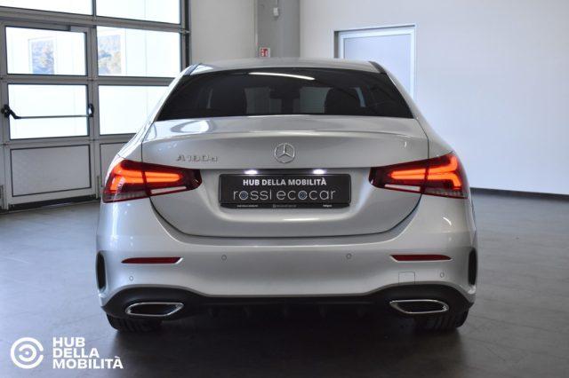 MERCEDES-BENZ A 180 d Automatic 4p. Premium