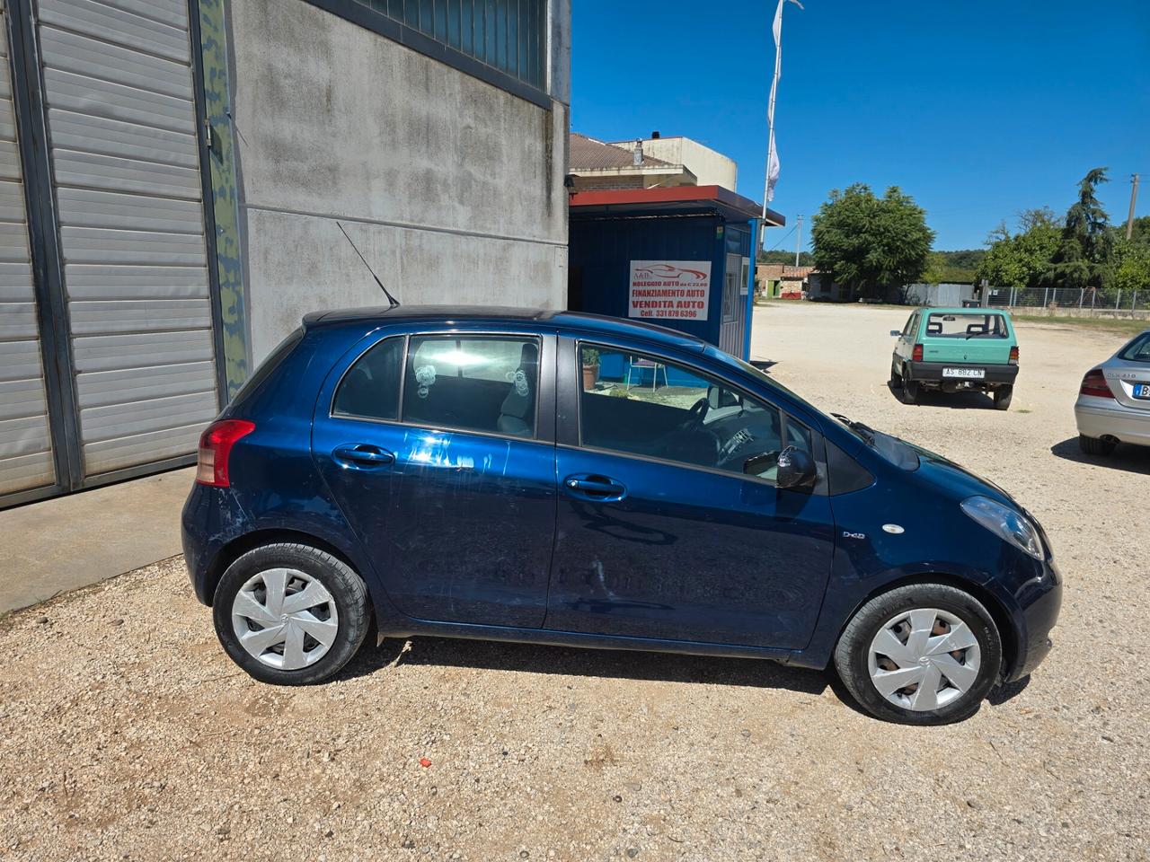 Toyota Yaris 1.4 D-4D 5 porte AUTOMATICA Sol 90cv