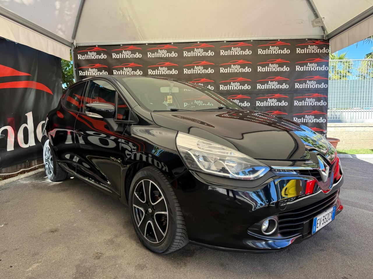 Renault Clio 1.2 75CV 5 porte
