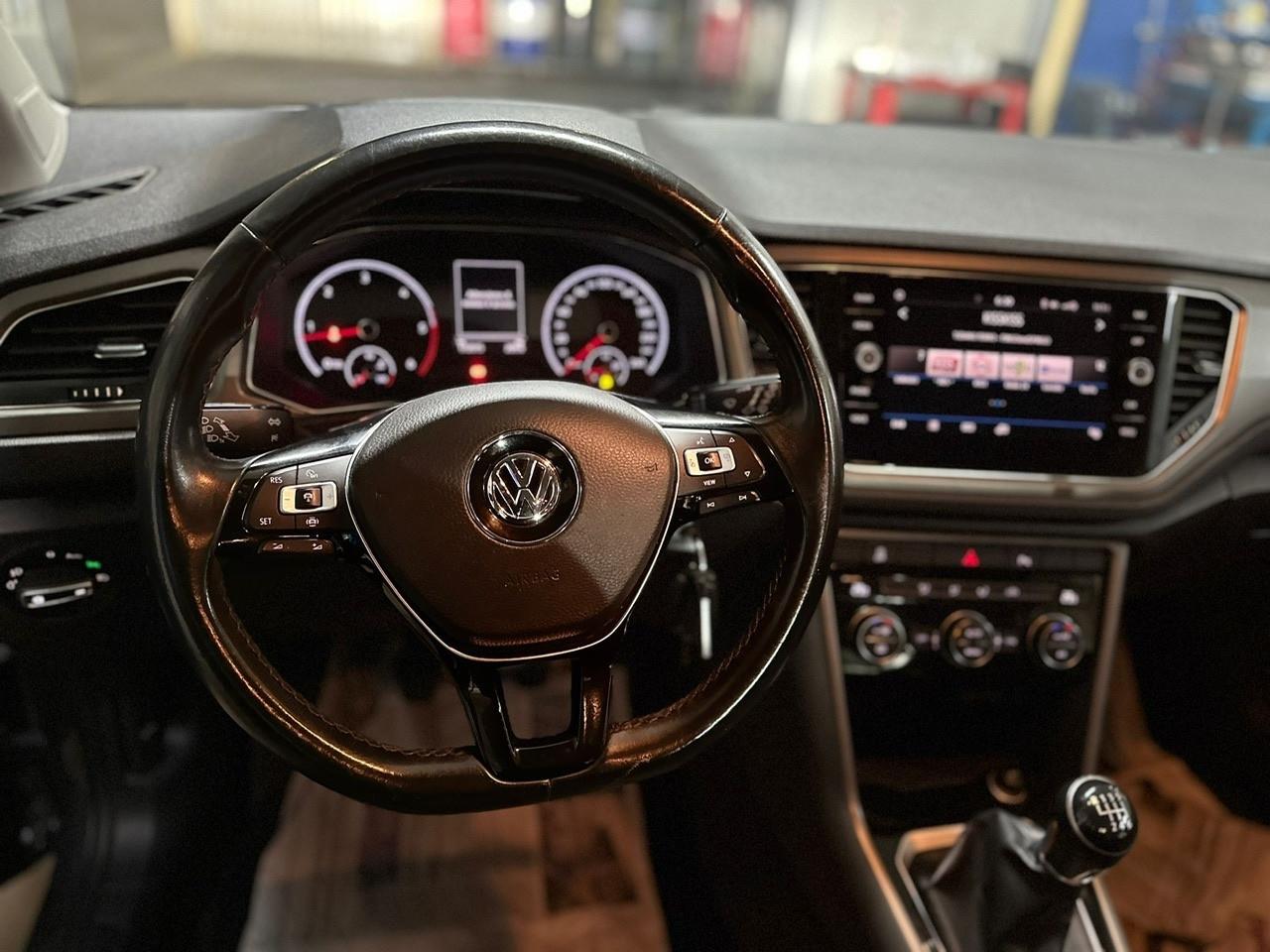 Volkswagen T-Roc 1.6 TDI SCR Business BlueMotion Technology