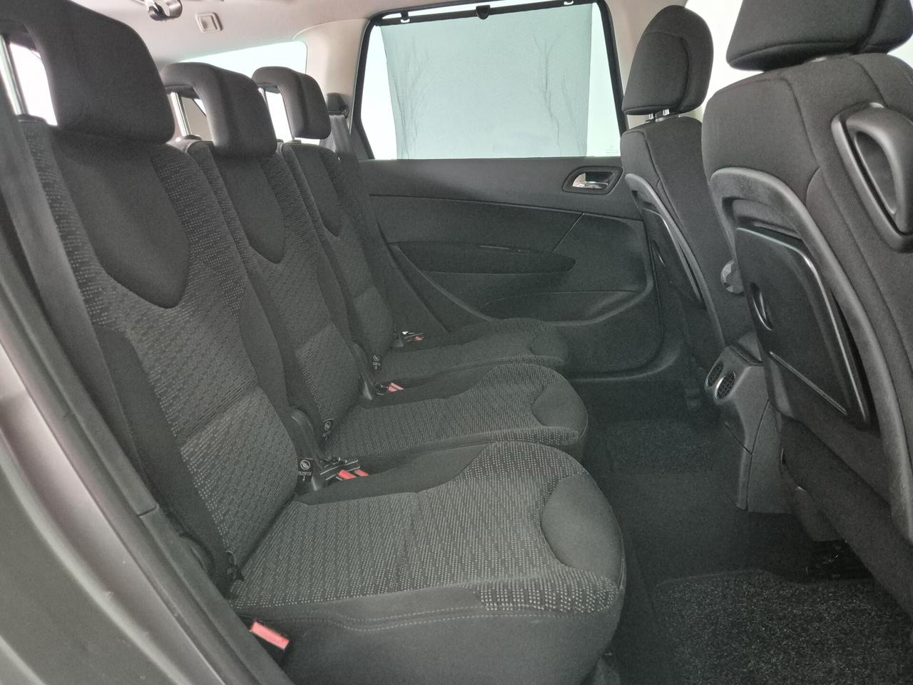 Peugeot 308 1.6 HDi 110CV SW Ciel Féline