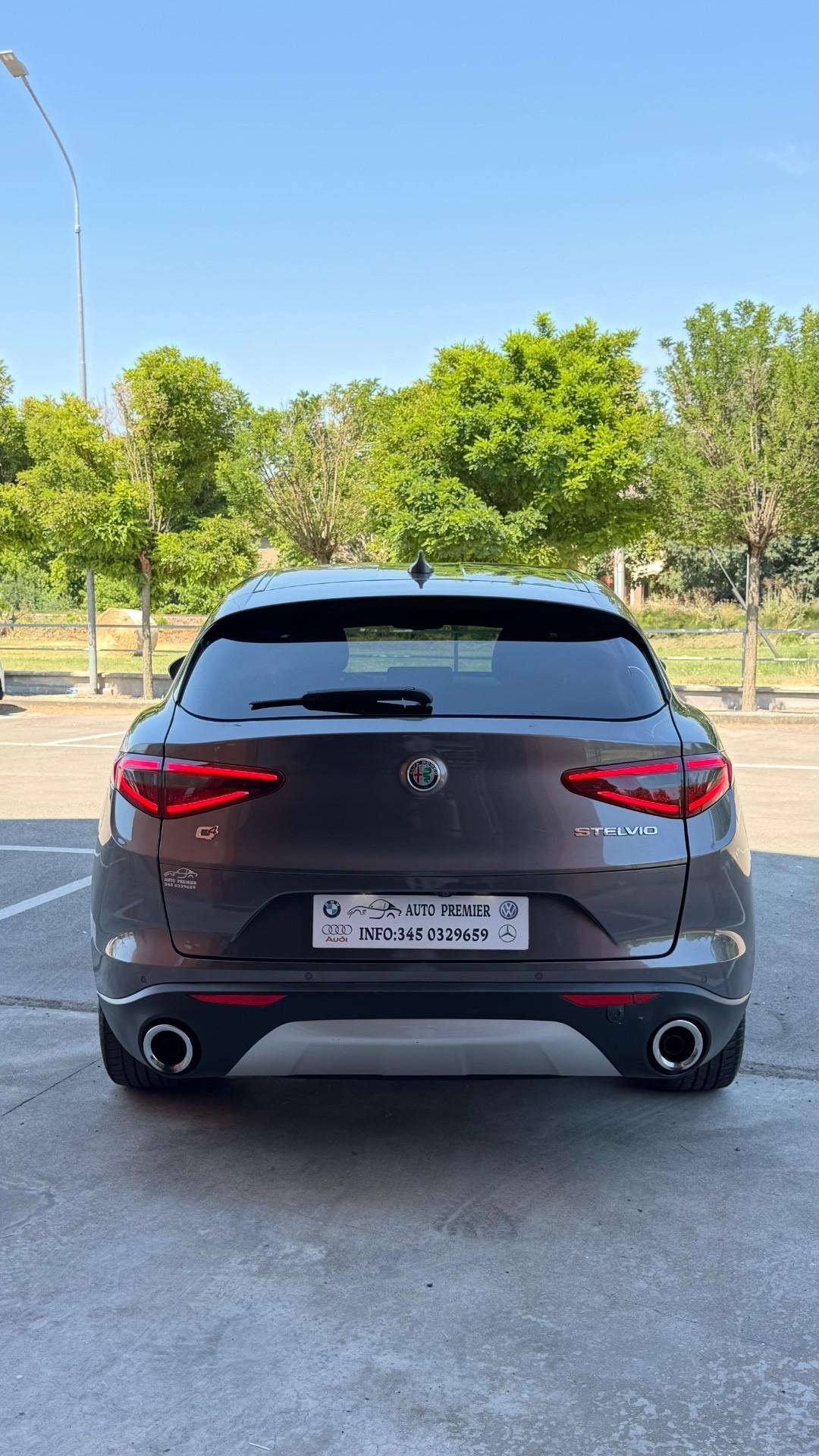 Alfa Romeo Stelvio 2.2 Turbodiesel 190 CV AT8 Q4 Executive