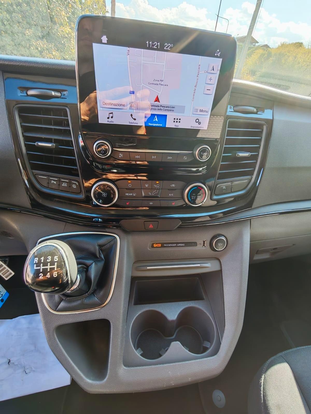 Ford Tourneo Custom Combi 320 L1 H1 Trend 8 posti doppia porta lat.