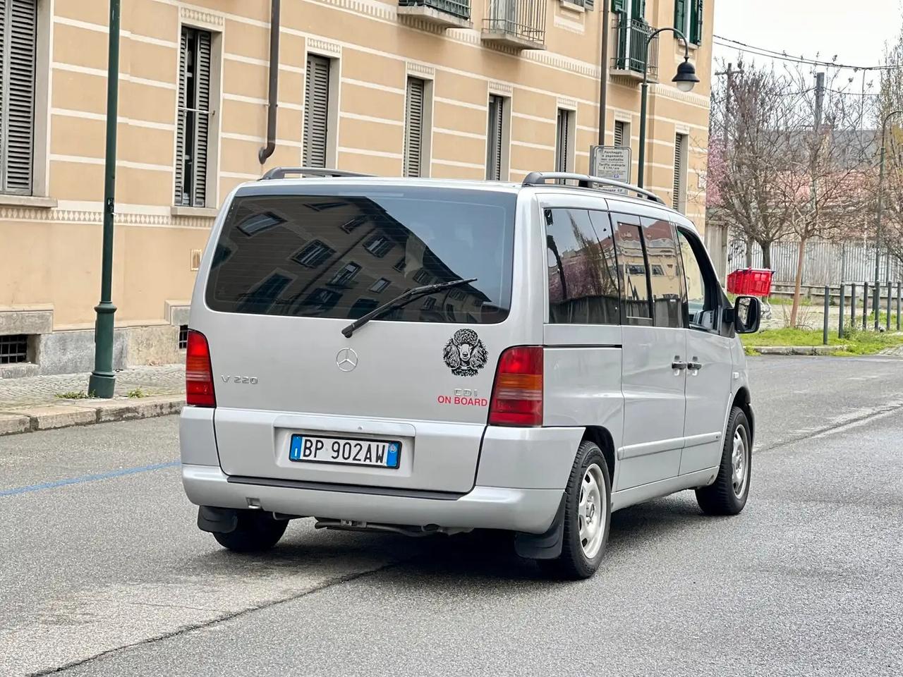 Mercedes-benz V 220 CDI cat Ambiente