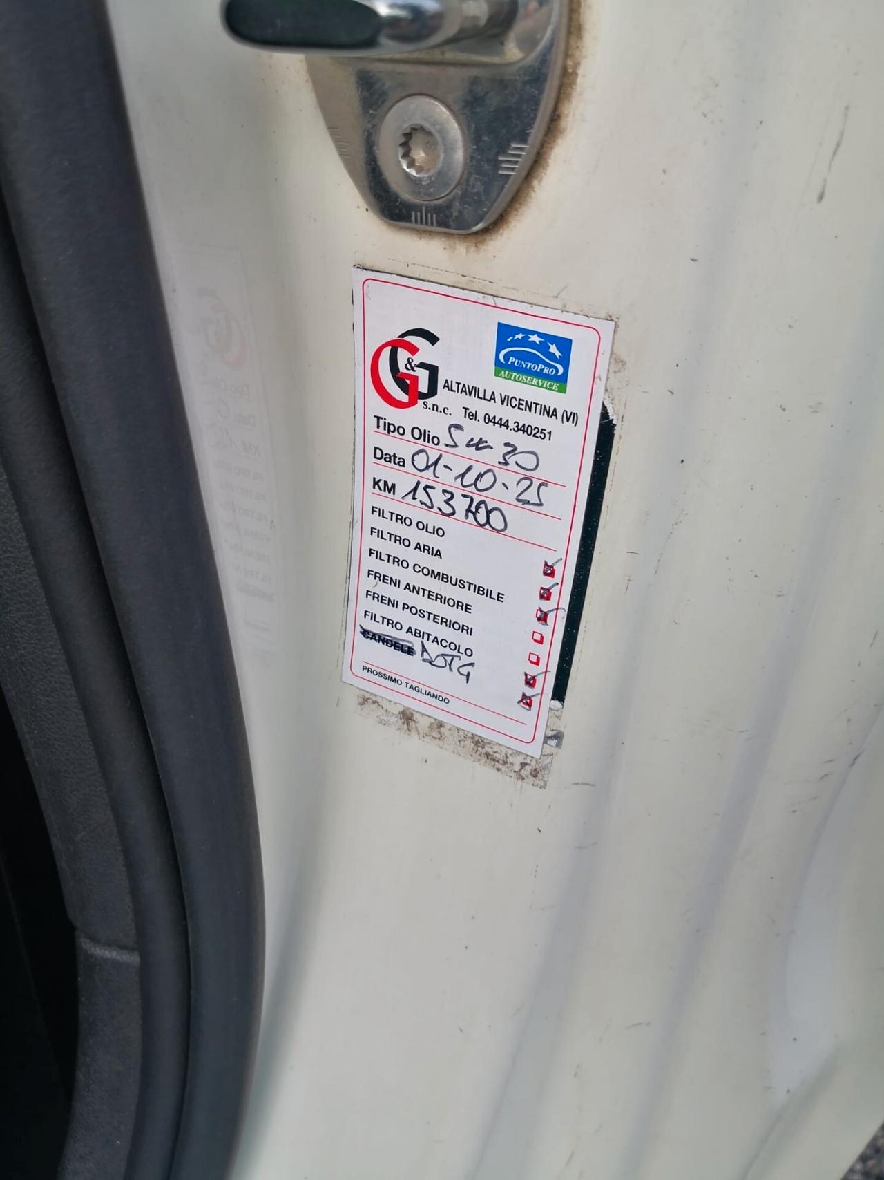 Audi A1 1.6 TDI 105 CV ***NEOPATENTATI***CIELO SCOLLATO***