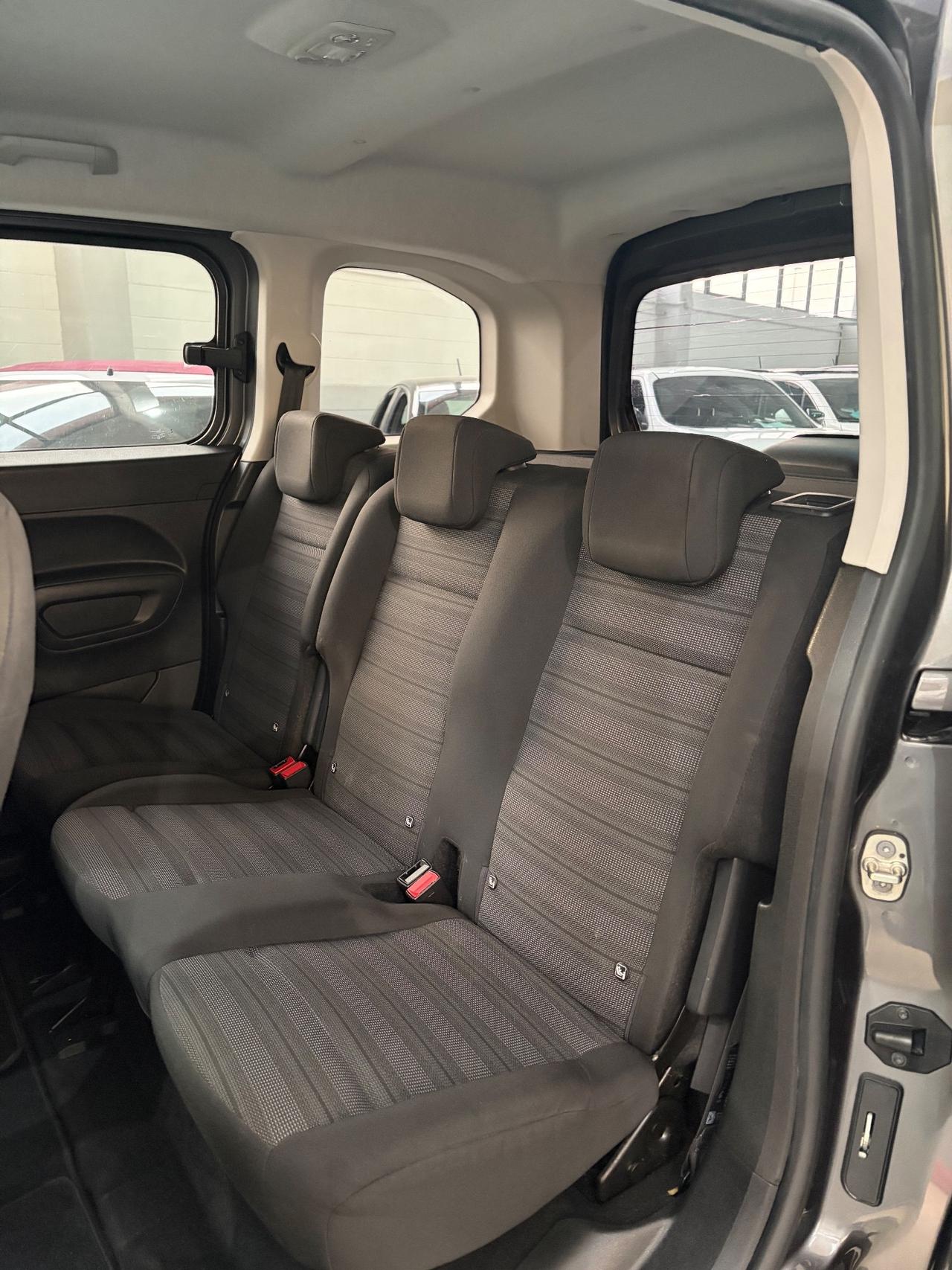 Opel Combo Life 5 posti