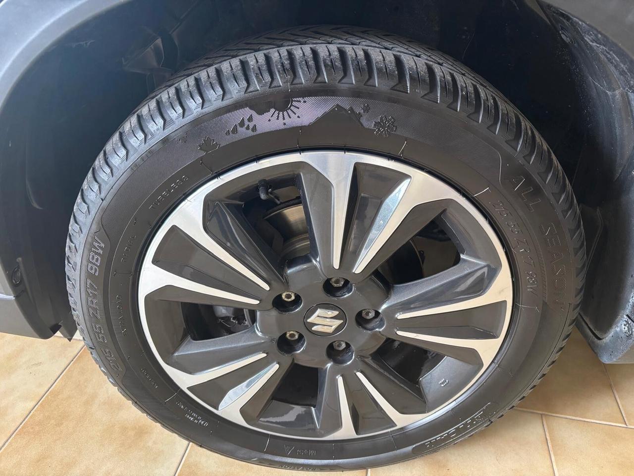 SUZUKI VITARA ANNO 2018 BZ 1.4 CAMBIO AUTOMATICO KM 81 MILA