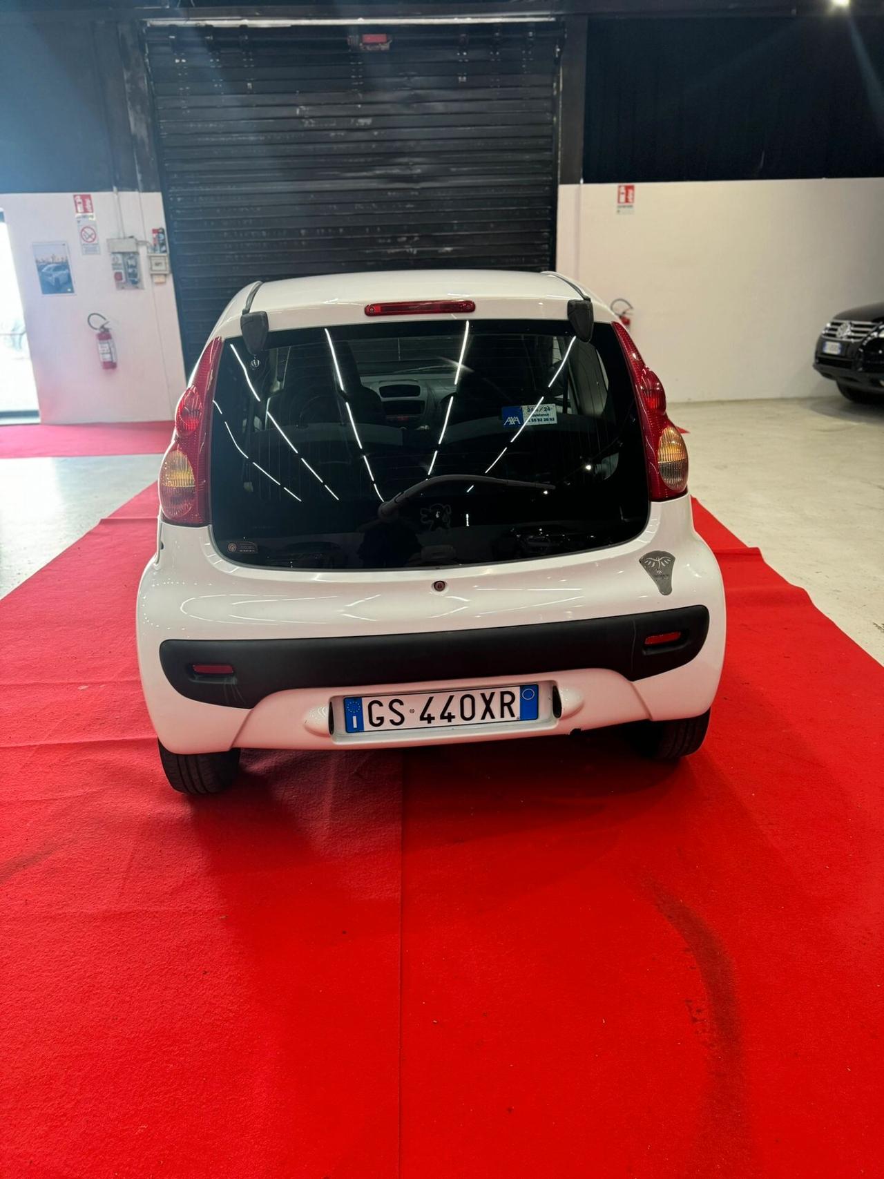 PEUGEOT 107 NEOPATENTATI