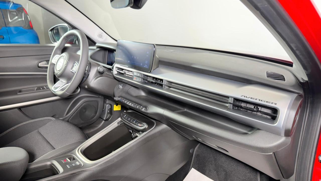 Jeep Avenger 1.2 Turbo 100 CV MHEV Summit