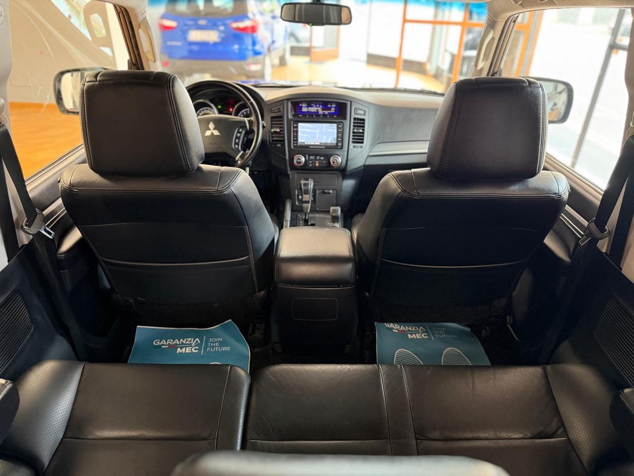 Mitsubishi Pajero 3.2 DI-D 16V 3p. Intense