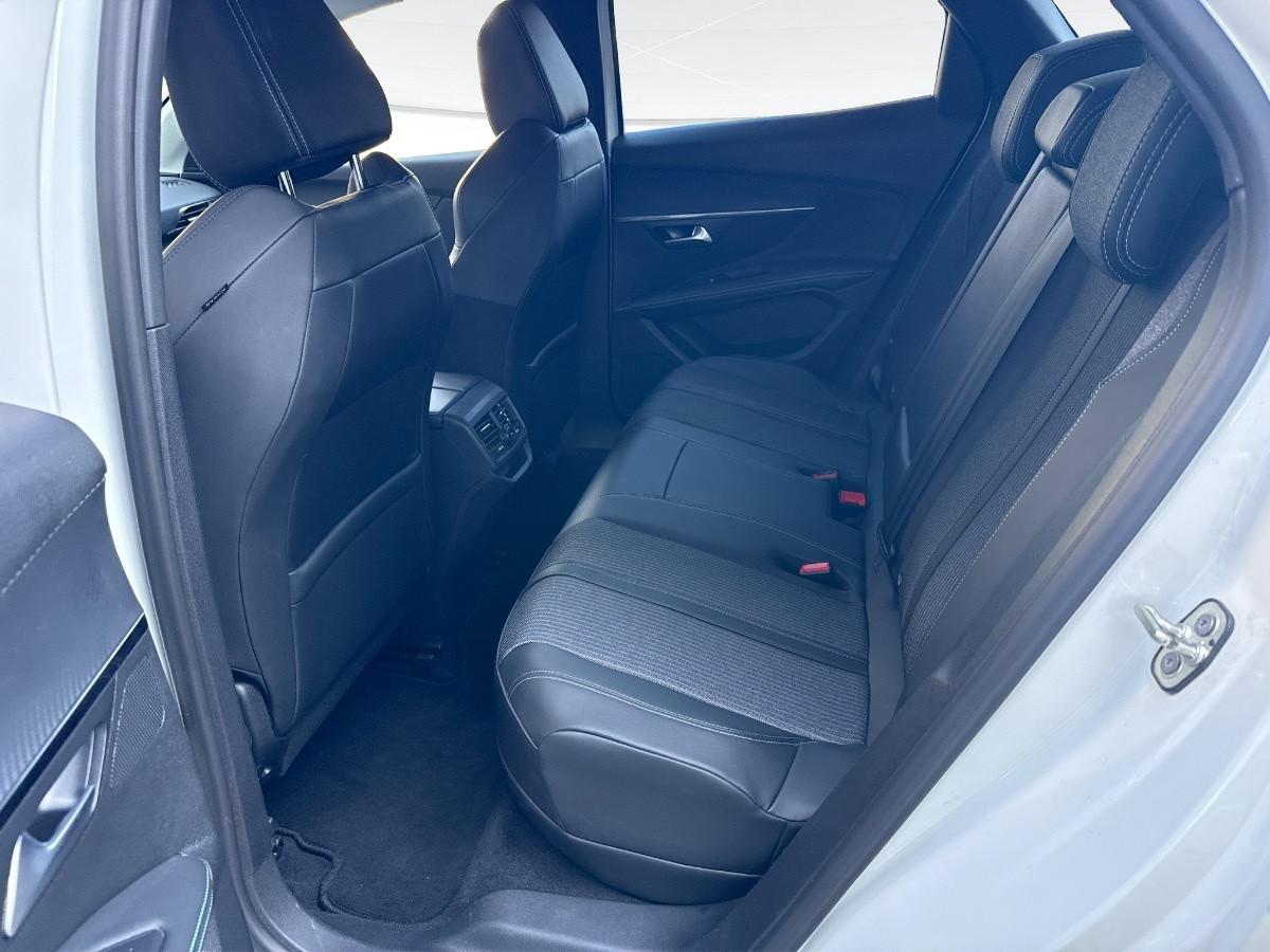 PEUGEOT 3008 1.6 hybrid phev Allure 225cv e-eat8