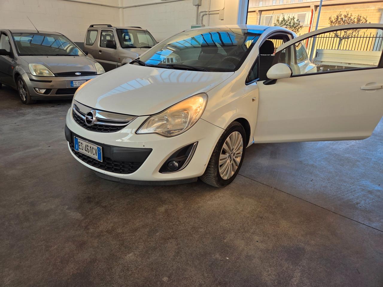 Opel Corsa 1.2 3 porte Edition
