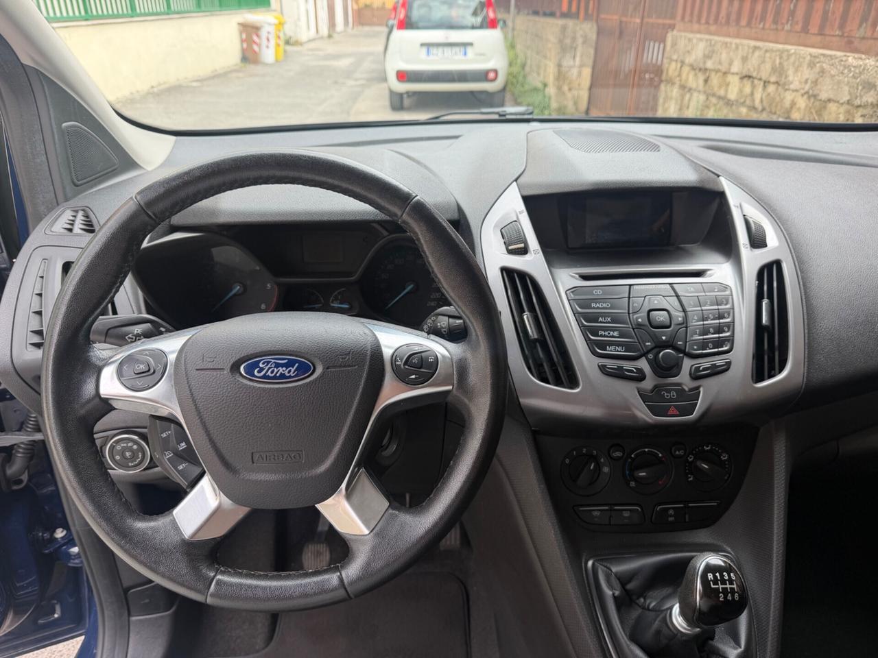 Ford Tourneo Connect 1.6 TDCi 115 CV Titanium