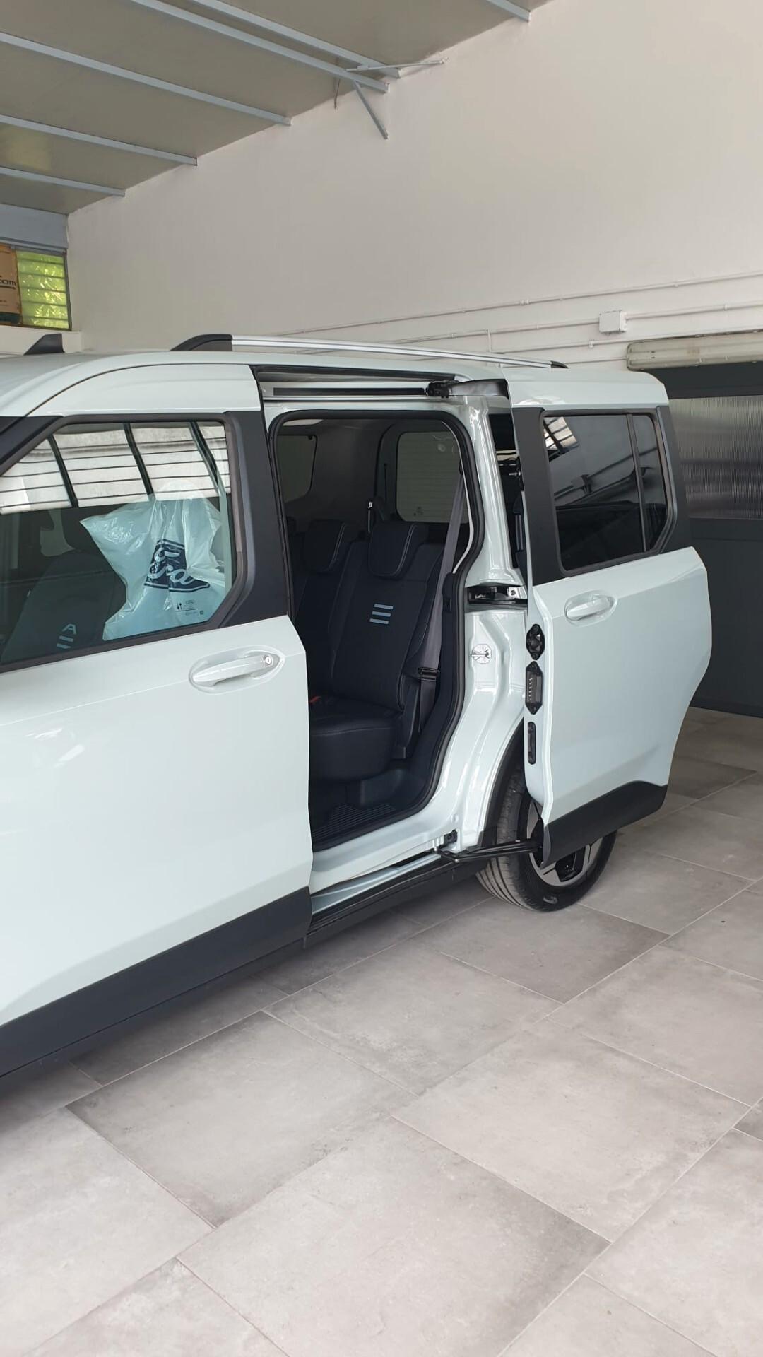 Ford Tourneo Courier Tourneo Courier 1.0 EcoBoost Active