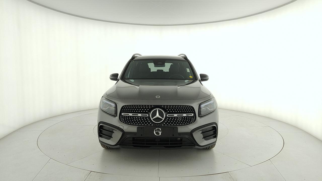 Mercedes-Benz GLB 200 d