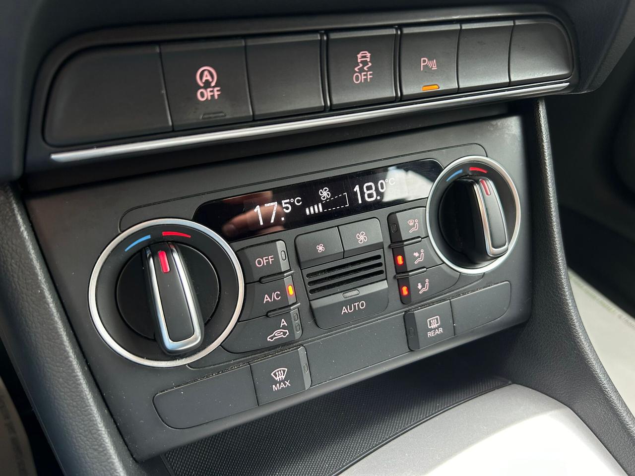 Audi Q3 2.0 TDI 120Cv NAVI/LED Km90.000-2016