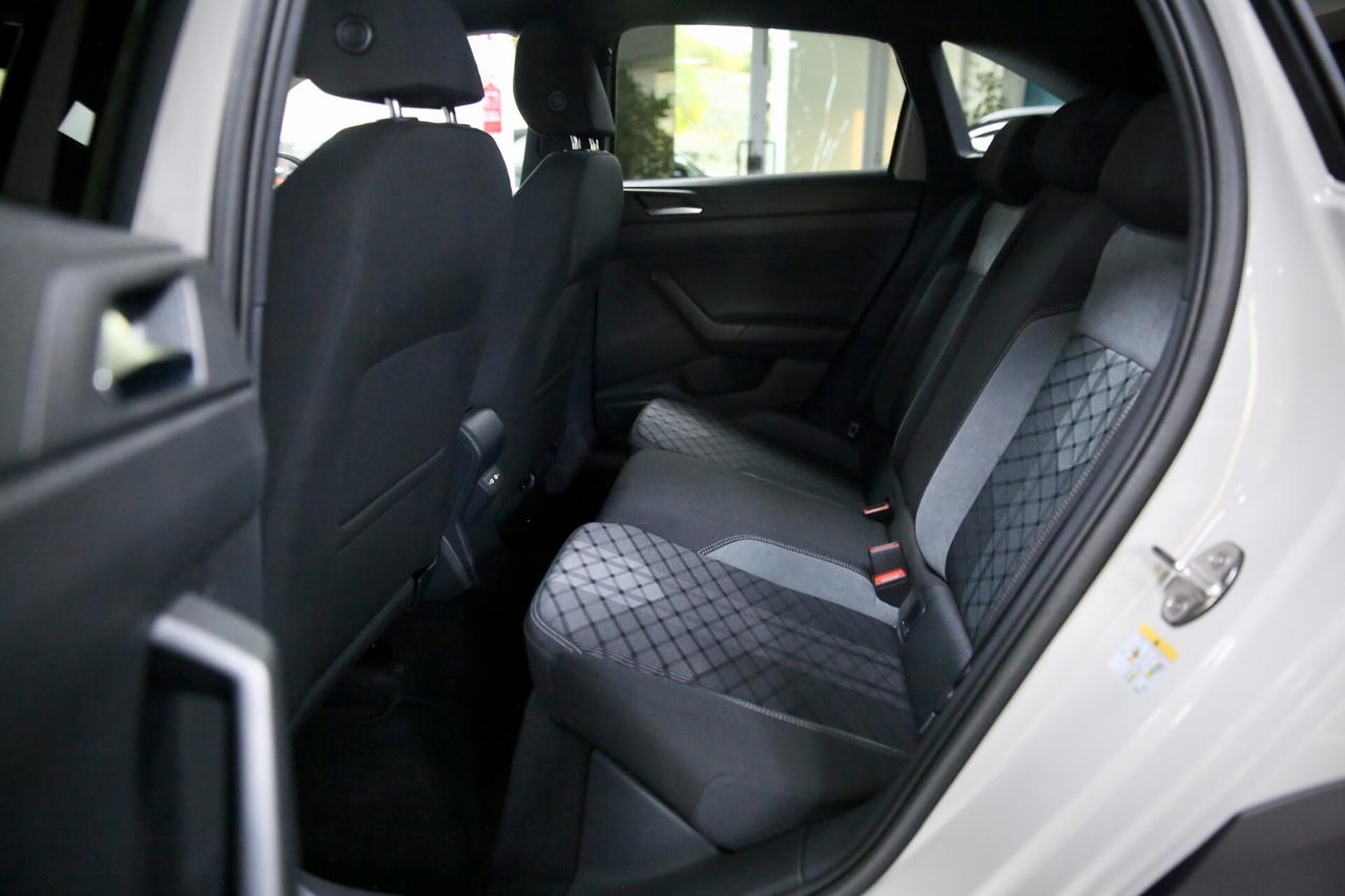 Volkswagen Taigo R-Line Plus 1.0 TSI 115 cv DSG_NUOVA_KM0
