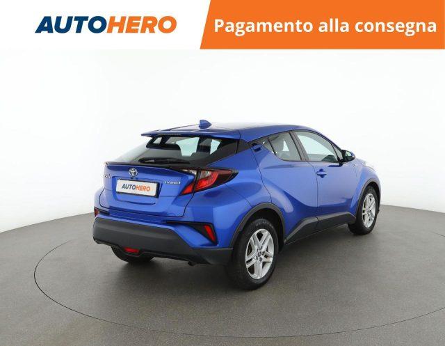 TOYOTA C-HR 1.8 Hybrid E-CVT Business