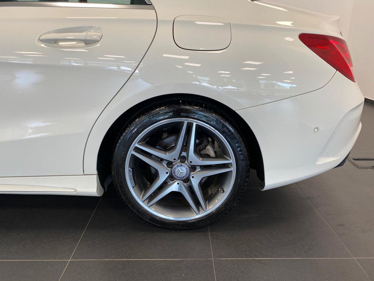 Mercedes-benz CLA 200 CLA 200 CDI Automatic Premium AMG TETTO