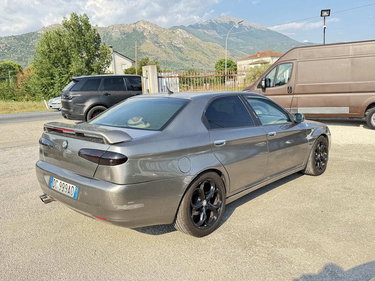 ALFA 166 2 serie 2.4 JTD m-JET 20V distinct