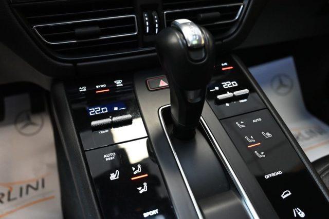 PORSCHE Macan NUOVA 2.0 PDK 265CV PCM TETT.LED 21"RADAR CAM FULL