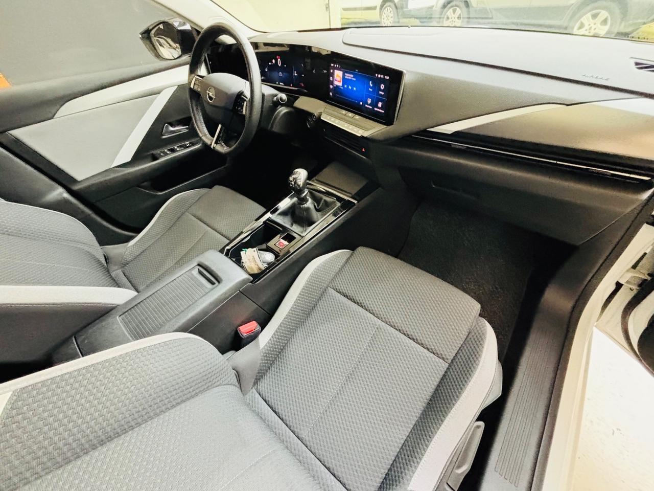 Opel Astra 1.5 Turbo Diesel 130 CV AT8 Elegance