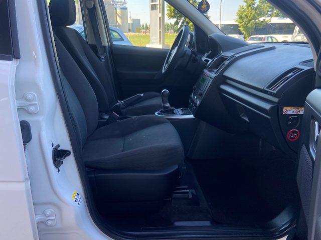 LAND ROVER Freelander 2.2 TD4 SW SE