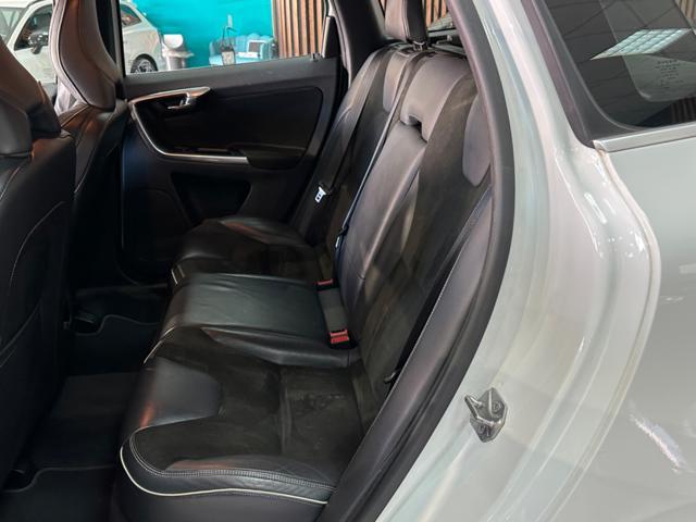 VOLVO XC60 D4 AWD Geartronic R-design*AUTO*