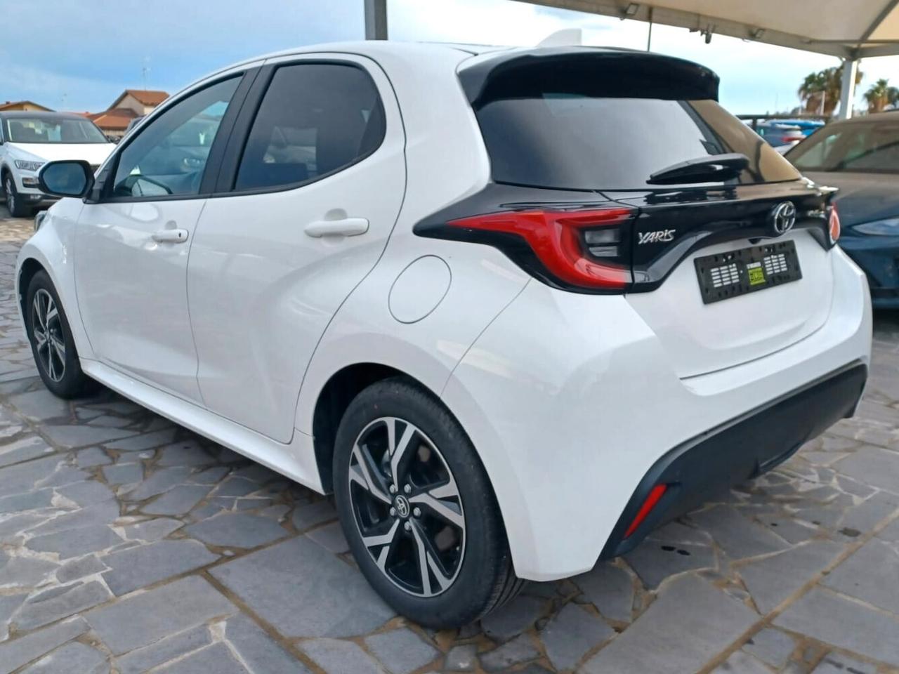 Toyota Yaris 1.5 Hybrid 5 porte Trend
