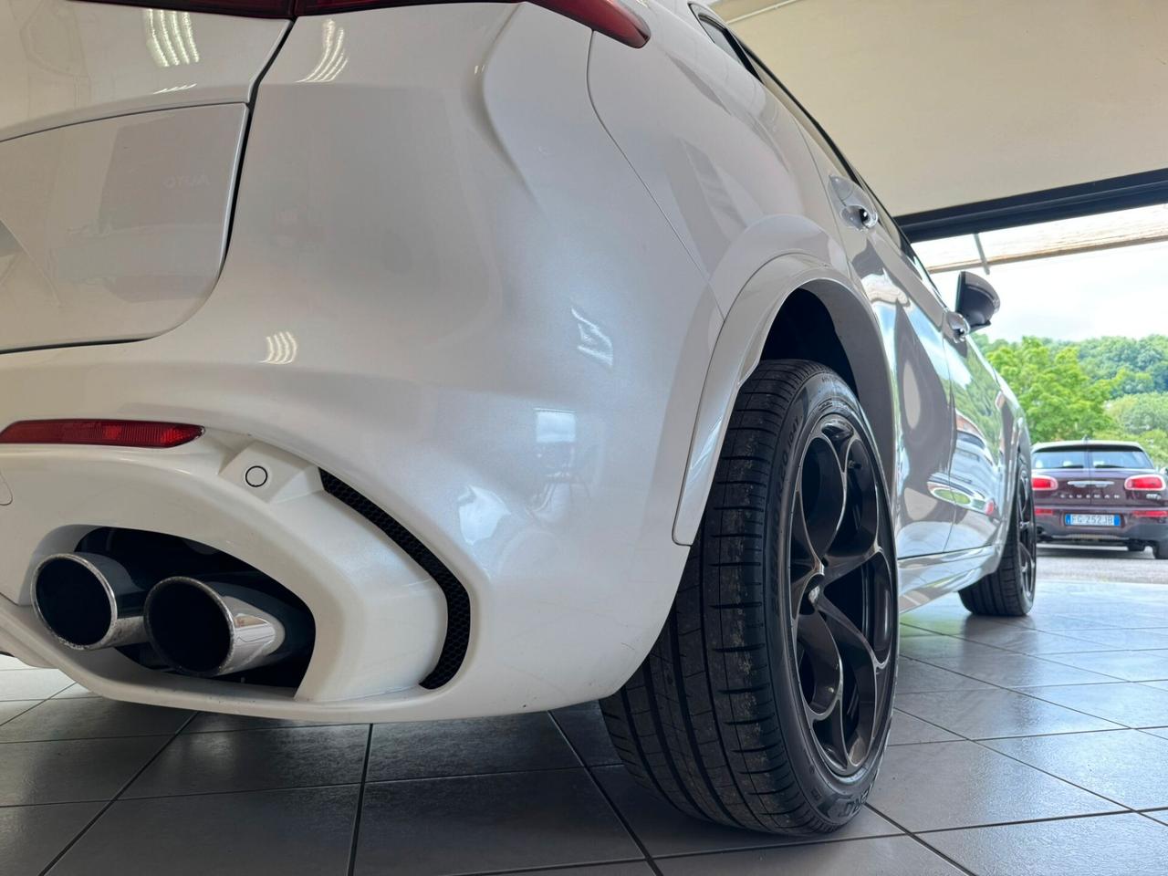 Alfa Romeo Stelvio 2.9 Bi-Turbo V6 510 CV AT8 Quadrifoglio