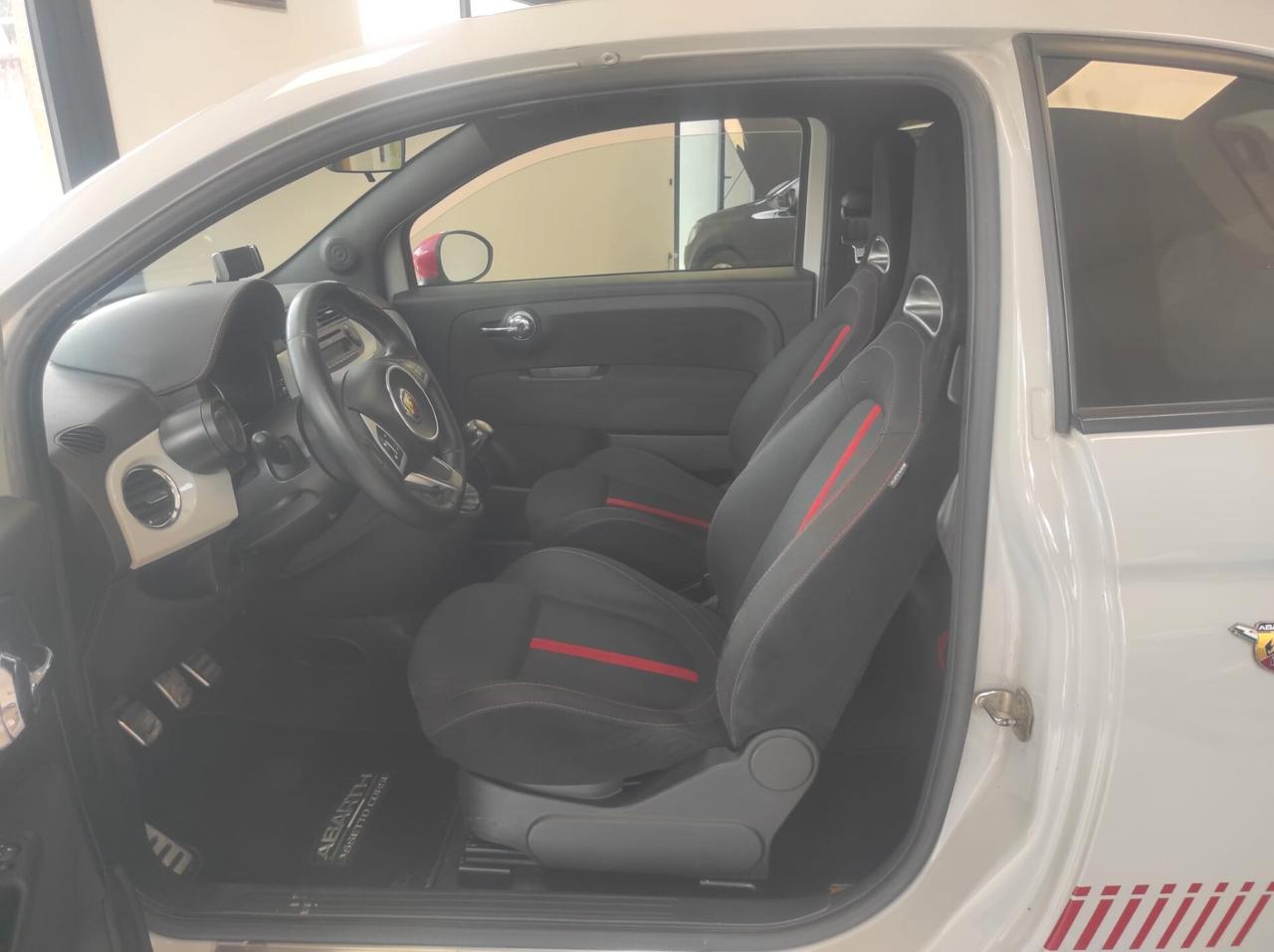 Abarth 500 con kit EsseEsse 1.4 Turbo T-Jet 160 CV Turismo