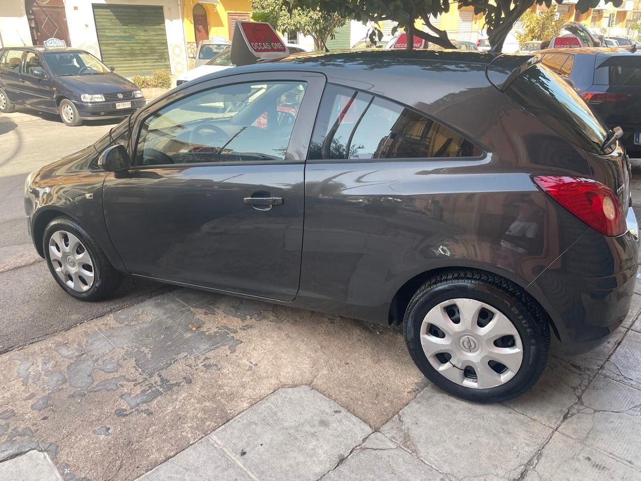 Opel Corsa 1.0 12V 3 porte Edition
