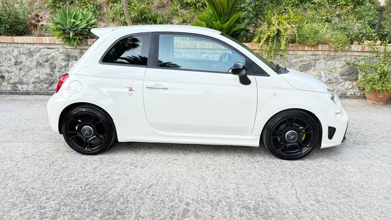 Abarth 595 1.4 Turbo T-Jet 160 CV Pista