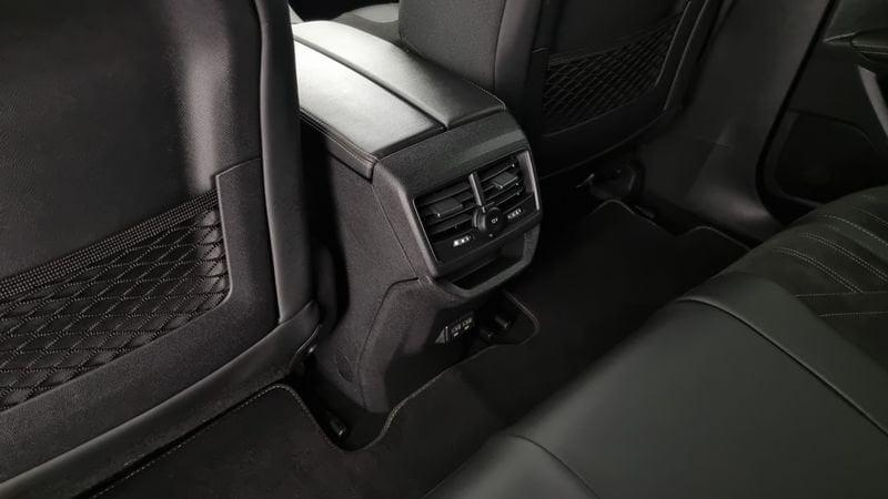 Peugeot 3008 BlueHDi 130 S&S EAT8 GT Pack