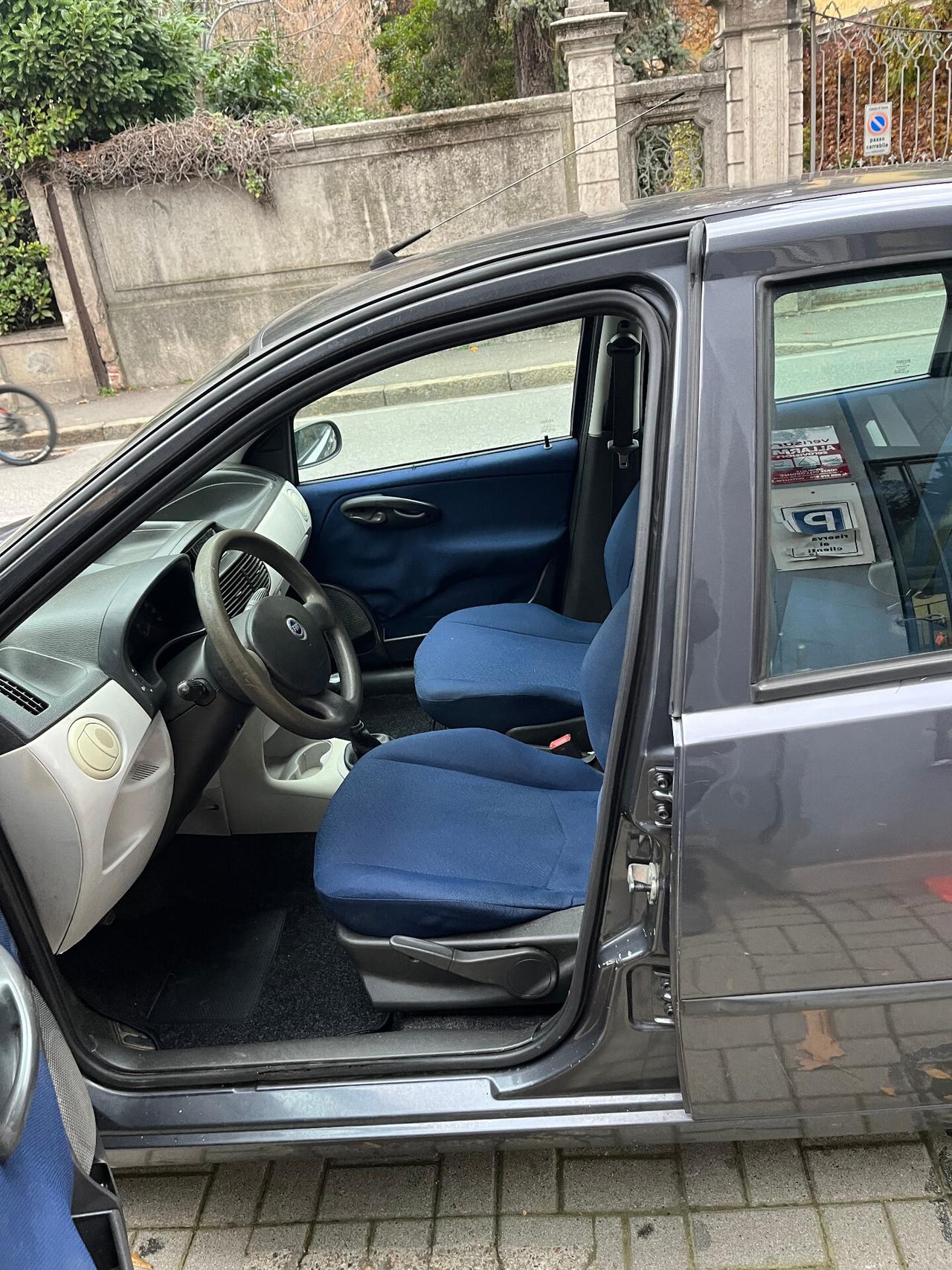 FIAT PUNTO 1.2 BENZINA 5 PORTE bCONNECT - ANCHE PER NEOPATENTATI